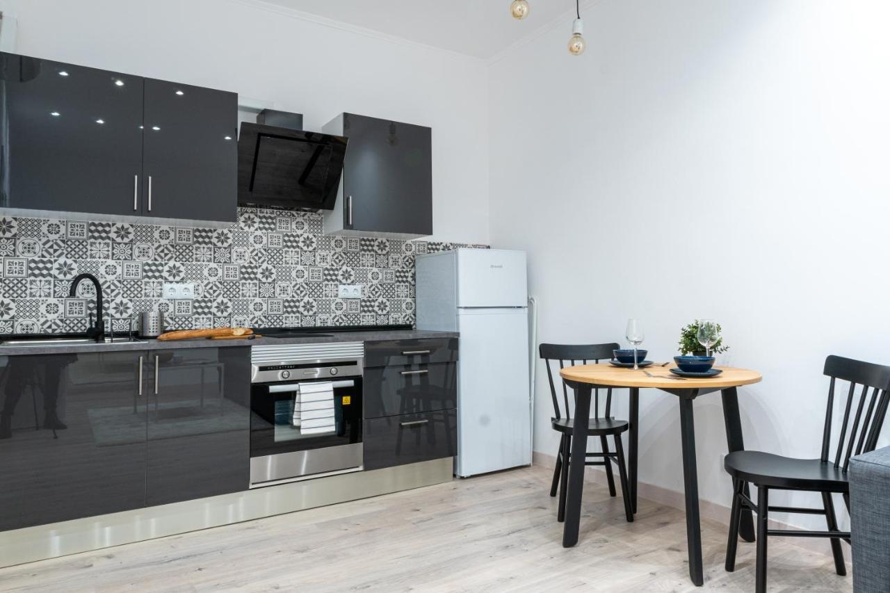 Cozy Studio Apartment 5 Min From Camp Nou Барселона Екстериор снимка